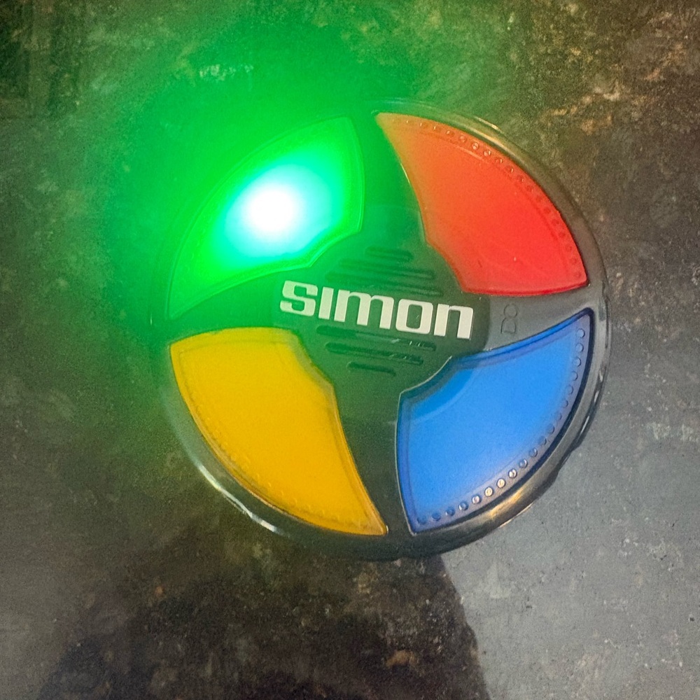 Simon Electronic Memory Game